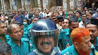 বড় ছেলেকে নিয়ে কাঁদতে কাঁদতে যা বললেন সাবেক মন্ত্রী