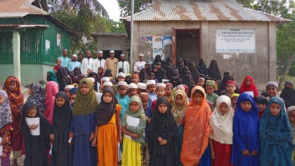 ৪০ বছর ধরে বেতনহীন, জাতীয়করণের আশায় হাওরপাড়ের একমাত্র মাদ্রাসা
