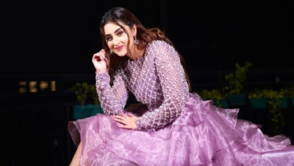 কোথায় উড়াল দিলেন বুবলী-বারিষ-গৌতম
