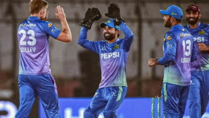 একেকটা ছক্কা আর উইকেটে ফিলিস্তিনে লাখ রুপি দেবে মুলতান