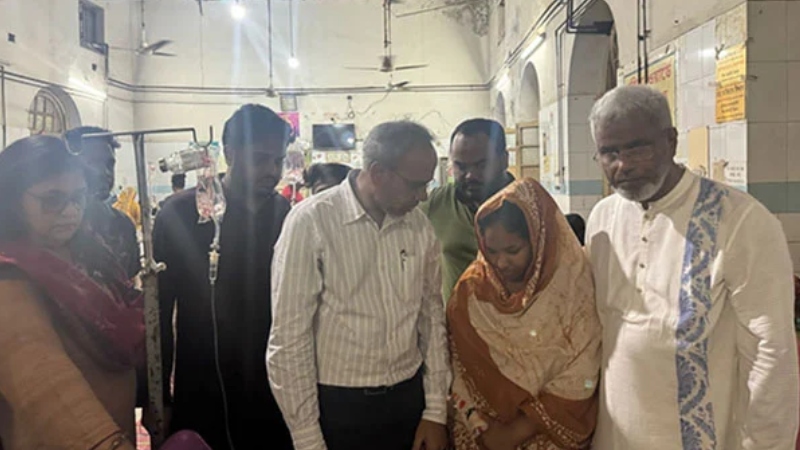  নির্যাতনের শিকার শিশুর খোঁজ নিলেন তারেক রহমান