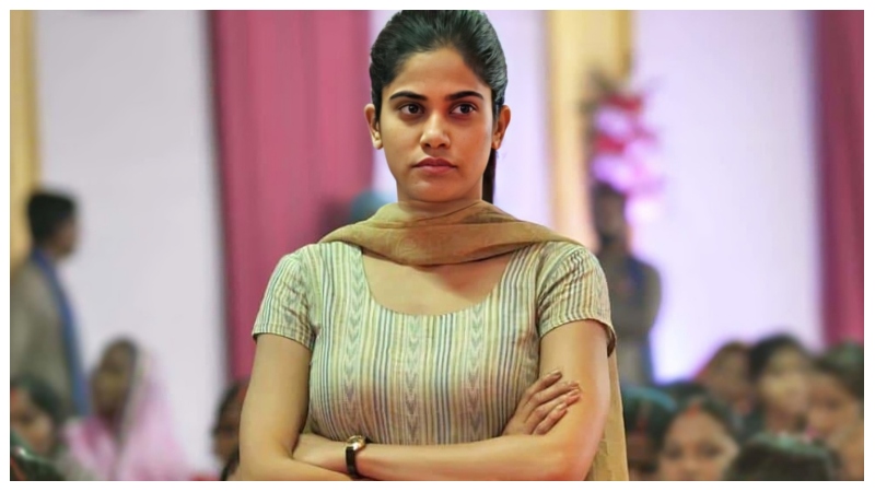 ‘লোকটা আমাকে খারাপ কিছু দেখাচ্ছে’, ভয়াবহ অভিজ্ঞতা জানালেন অদিতি
