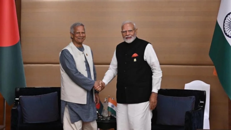 শেখ হাসিনাকে চুপ রাখতে পারবেন না নরেন্দ্র মোদী