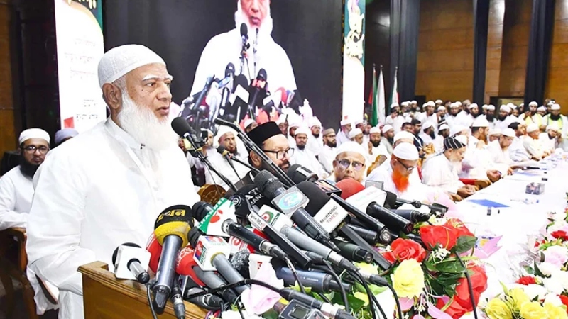 আমাদের ভাগ ভাগ, টুকরো টুকরো করে, আমাদের মাথায় আর কেউ কাঁঠাল ভেঙে খেতে পারবে না: জামায়াত আমির