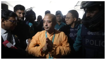 জামিন পেলেন চিন্ময় কৃষ্ণ দাস
