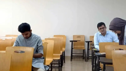 ভর্তি পরীক্ষায় উত্তীর্ণ হলেন উপদেষ্টা আসিফ মাহমুদ