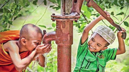 সাম্প্রদায়িকতার বিষ নয়, মানবতার বার্তা হোক এগিয়ে যাওয়ার শক্তি