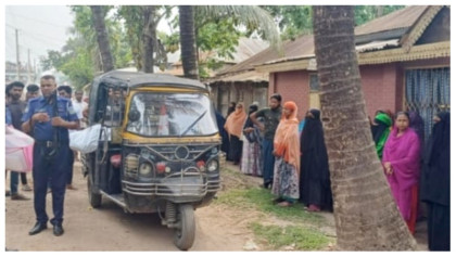 অনার্স ৪ অর্থ বর্ষের ছাত্রীর  আত্নহত্যা পুলিশের লাশ উদ্দার