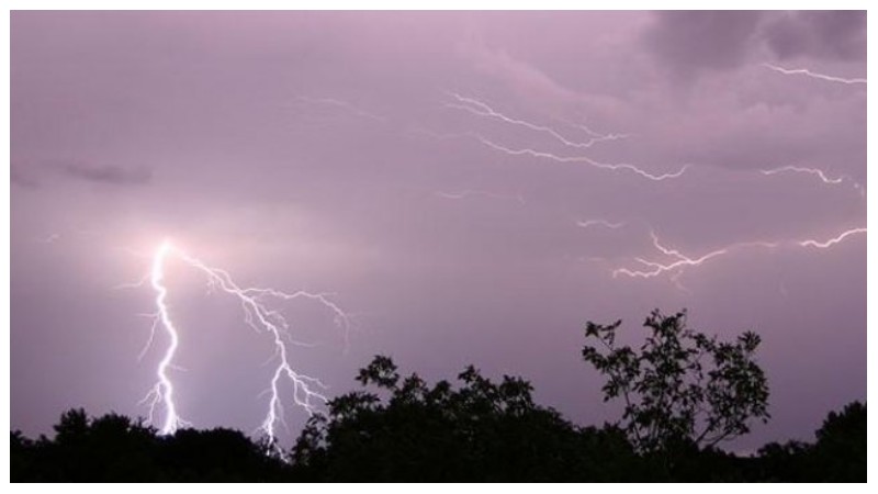 বজ্রপাতে আরও একজনের প্রাণ গেল