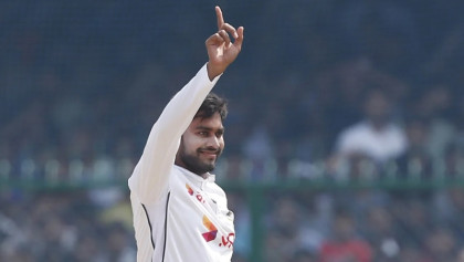 আইসিসি র‍্যাঙ্কিংয়ে উন্নতি মেহেদি হাসান মিরাজের