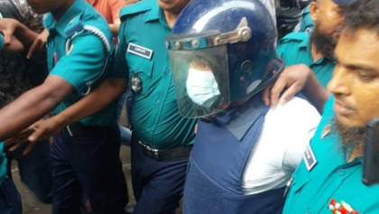 হত্যাচেষ্টা মামলায় অভিনেতা সিদ্দিক 

