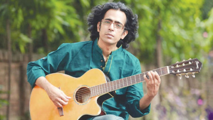 এক রাতে হয়ে গেলাম বাস্তুহারা: মায়ের মৃত্যুবার্ষিকীতে স্মৃতিচারণে বাপ্পা মজুমদার