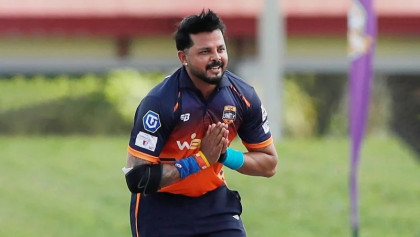 বিতর্কিত মন্তব্যে ফের নিষেধাজ্ঞার মুখে বিশ্বকাপজয়ী পেসার শ্রীশান্ত
