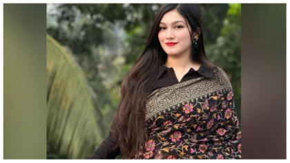 যে কারণে আটক হলেন নিষিদ্ধ সংগঠনের নেত্রী

