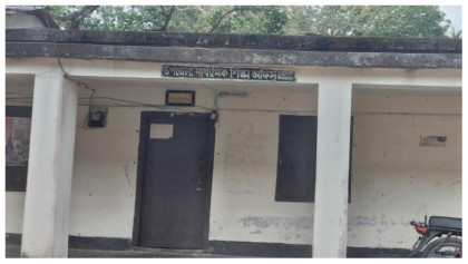 ঘোড়াঘাটে এসএসসি পরীক্ষার ২ শিক্ষার্থী বহিষ্কার, ৪ শিক্ষককে অব্যাহতি 