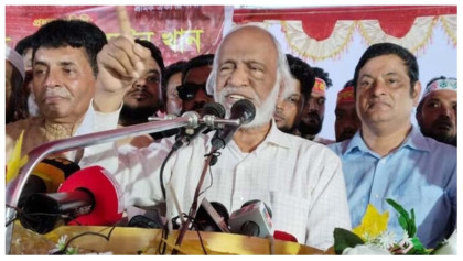 সংস্কারের ধোঁয়া তুলে অন্তর্বর্তী সরকারকে দীর্ঘায়িত করা যাবে না: মঈন খান