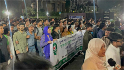 হাসনাত আব্দুল্লাহর উপর হামলায় উত্তাল রাজপথ, আটক ১২