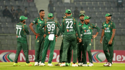 র‍্যাঙ্কিংয়ে ধস, ২০২৭ বিশ্বকাপে সরাসরি খেলা অনিশ্চিত