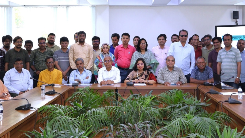 সিগারেটের মূল্যস্তরের সংখ্যা হ্রাস করার আহ্বান