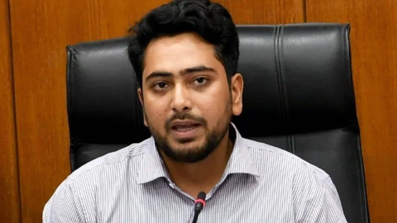 ভারত হাসিনা সরকারকে সমর্থন দিয়ে বাংলাদেশের স্বার্থ উপেক্ষা করেছে: নাহিদ ইসলাম