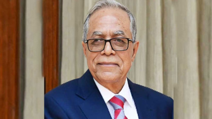 সাবেক রাষ্ট্রপতি আবদুল হামিদের দেশত্যাগের ঘটনায় তিন পুলিশ কর্মকর্তা বরখাস্ত