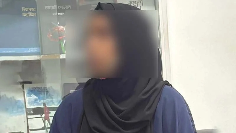 শিক্ষার্থী পারভেজ হত্যায় অভিযুক্ত টিনা গ্রেপ্তার