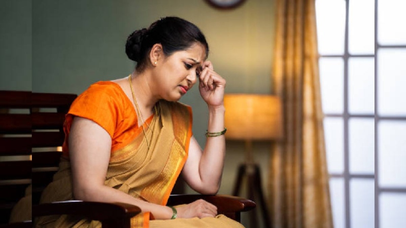 মৃত্যুর আগে সাবেক প্রেমিকের সঙ্গে সঙ্গম করতে স্বামীর অনুমতি চাইলেন স্ত্রী