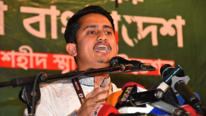 আ' লীগ নিষিদ্ধের দাবিতে যমুনার পথে এনসিপি নেতা সারজিস আলম