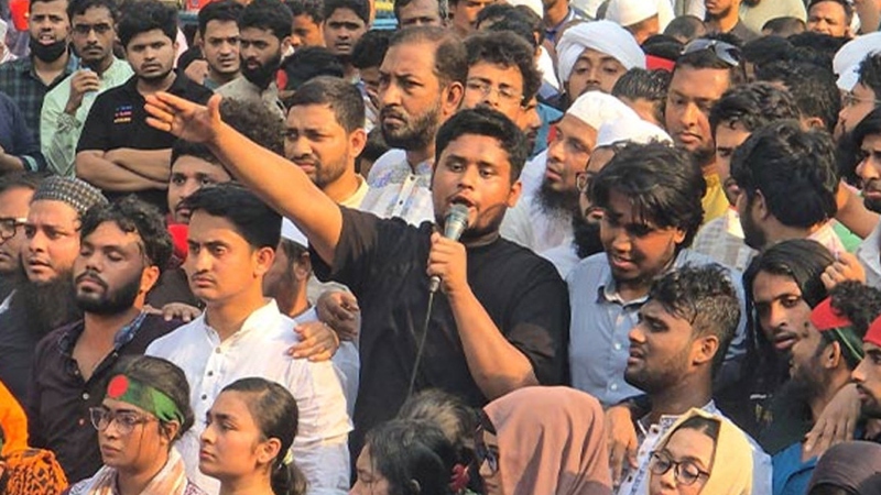 আওয়ামী লীগ নিষিদ্ধ না হওয়া পর্যন্ত রাজপথ ছাড়বেন না: হাসনাত আবদুল্লাহ