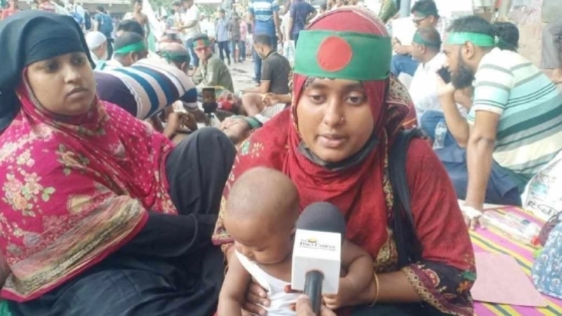 ভোলা থেকে শাহবাগে জুলাই শহীদের স্ত্রী