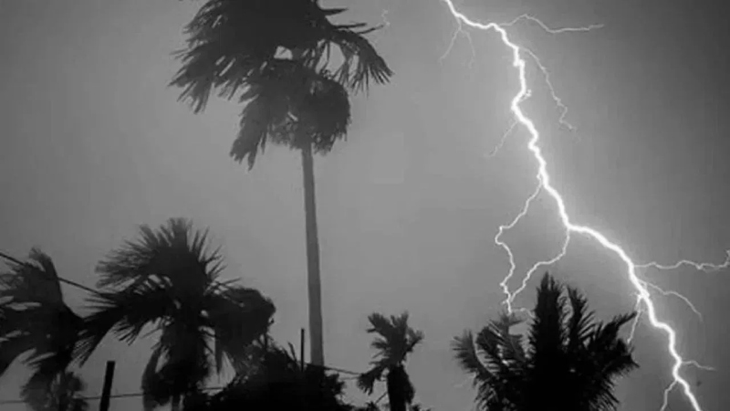 সারাদেশে একদিনে বজ্রাঘাতে ১১ জনের মৃত্যু