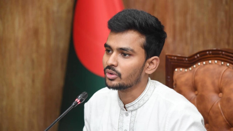 সরকারে থাকা যেন দু'ধারী তলোয়ার: আসিফ মাহমুদ