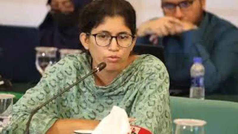 আ.লীগ নিষিদ্ধের সিদ্ধান্তে উমামা ফাতেমার প্রতিক্রিয়া: বিচার না হওয়া পর্যন্ত কার্যক্রম নিষিদ্ধ করা উচিত