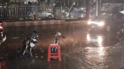 তীব্র গরমের পর রাজধানীতে নামলো শান্তির বারিধারা
