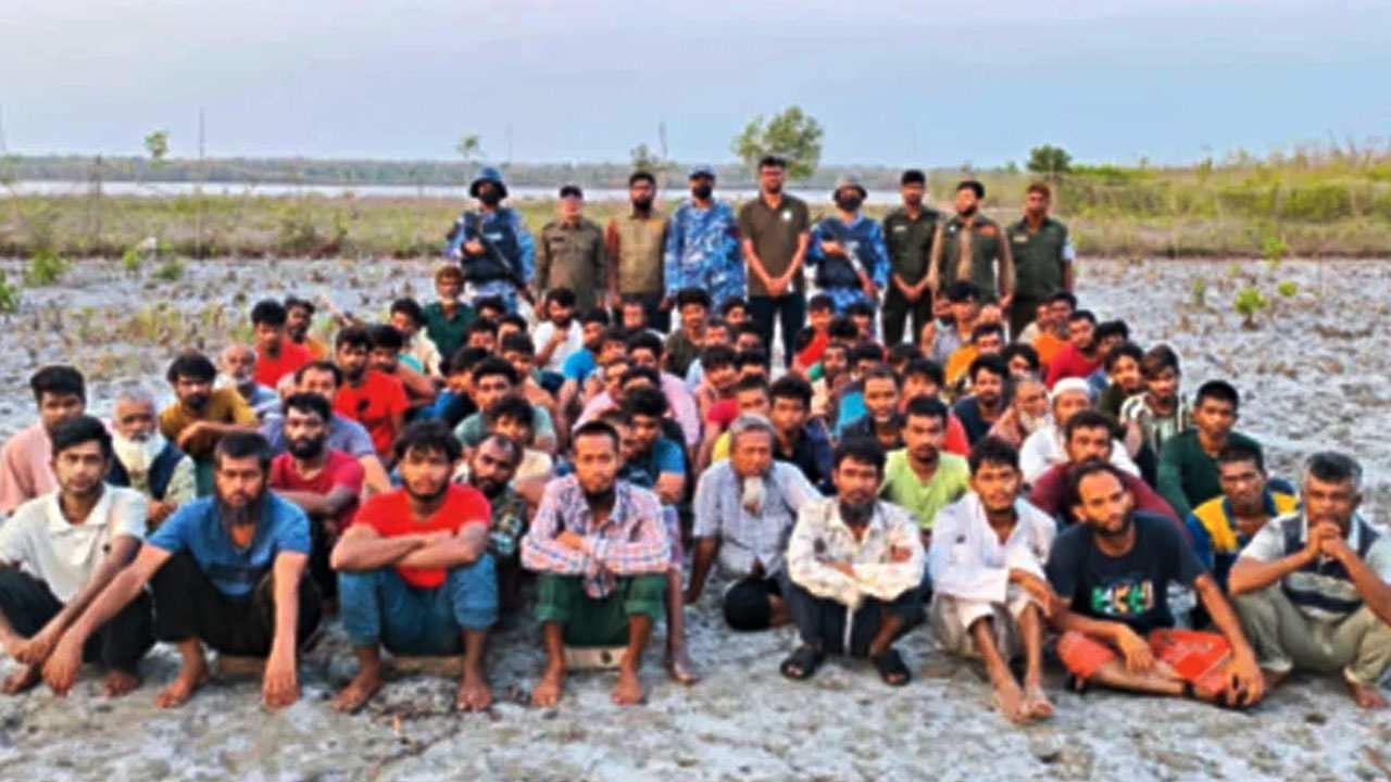 ফেলে যাওয়া ৭৮ জনের মধ্যে ৪ জন ভারতীয় নাগরিক